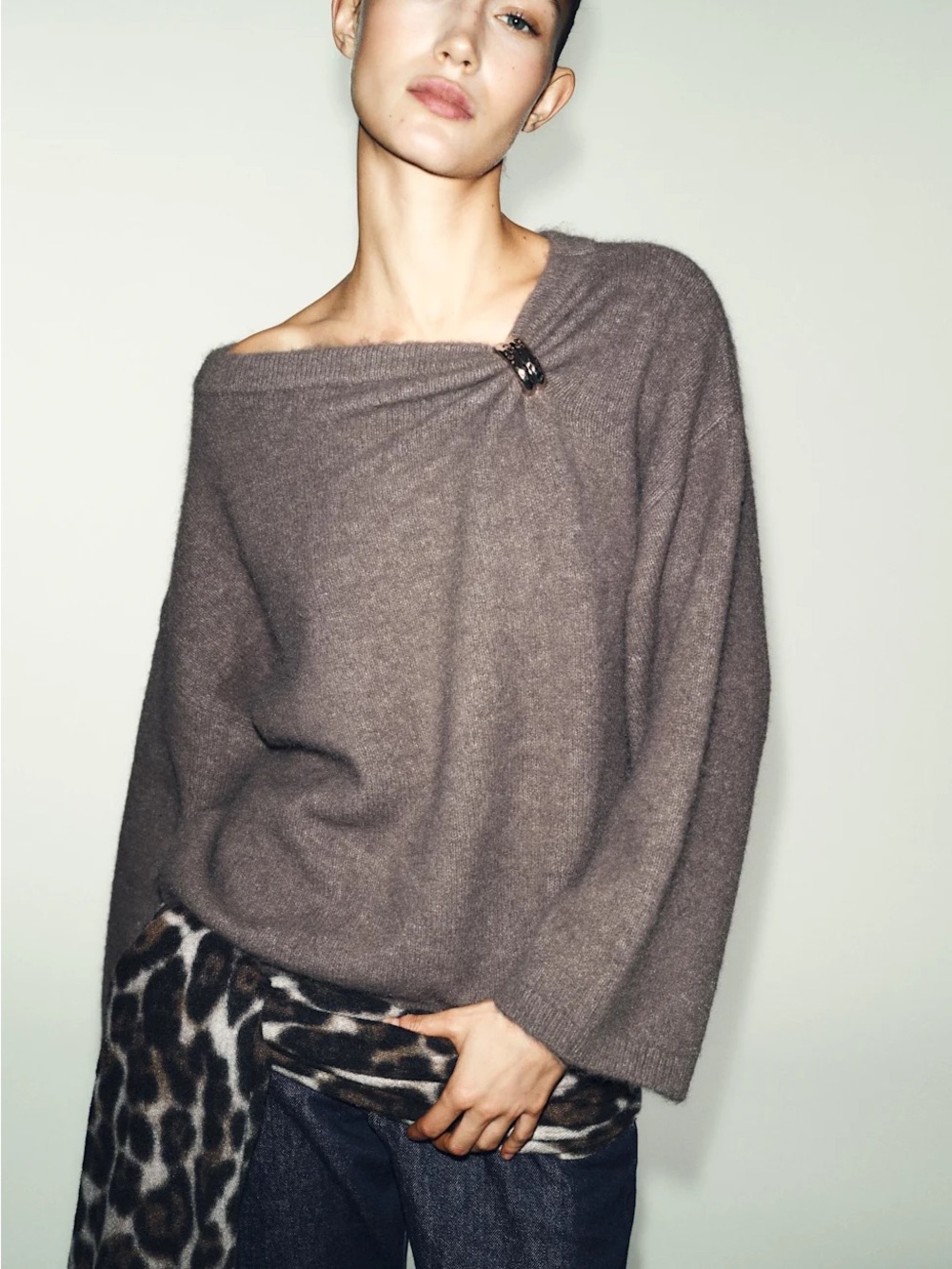 Zara Oversized Taupe Gray Knit Sweater with Boat Neck Detail Medium